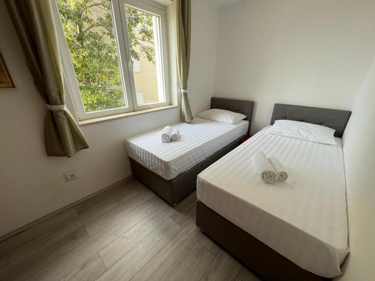 Apartment Gallery - View Of The Old Town & Free Parking Ντουμπρόβνικ Εξωτερικό φωτογραφία